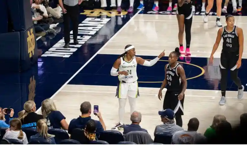 Jewell Loyd Arike Ogunbowale WNBA