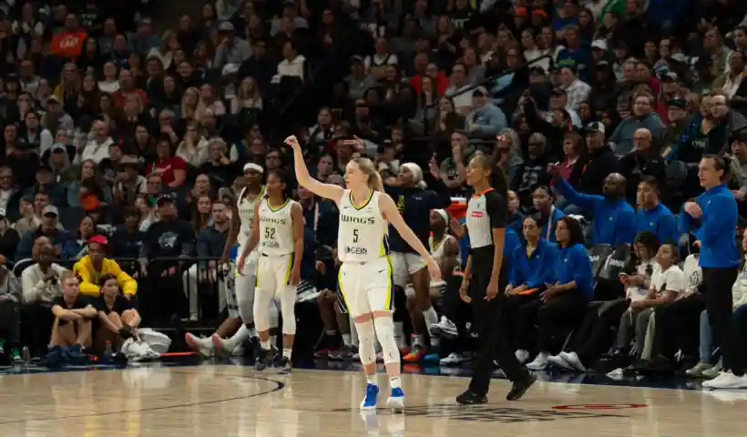 Paige Bueckers | Dallas Wings