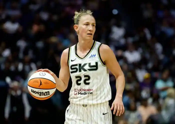 Courtney Vandersloot Chicago Sky 2025 WNBA