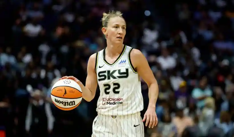 Courtney Vandersloot Chicago Sky 2025 WNBA