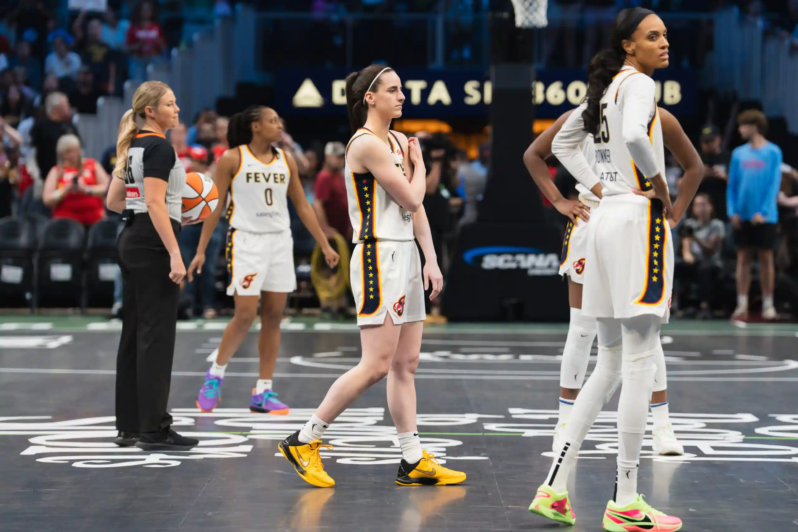 Caitlin Clark , Indiana Fever