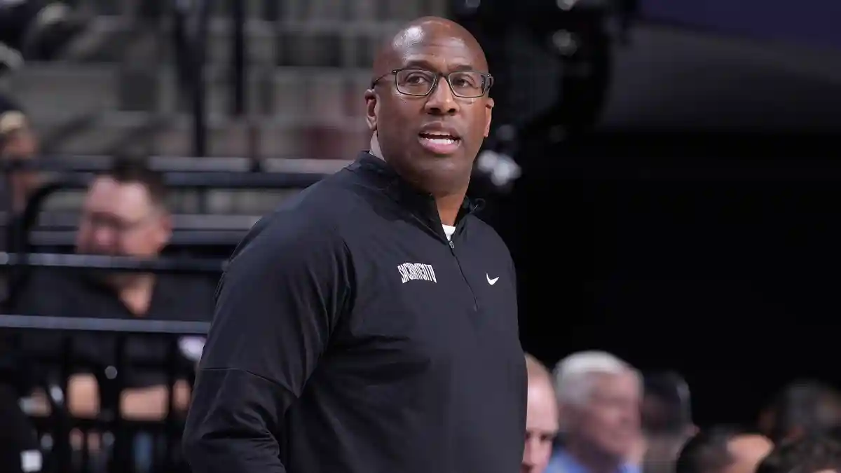 Knicks to Hire Mike Brown as Next Head Coach After Lengthy Search