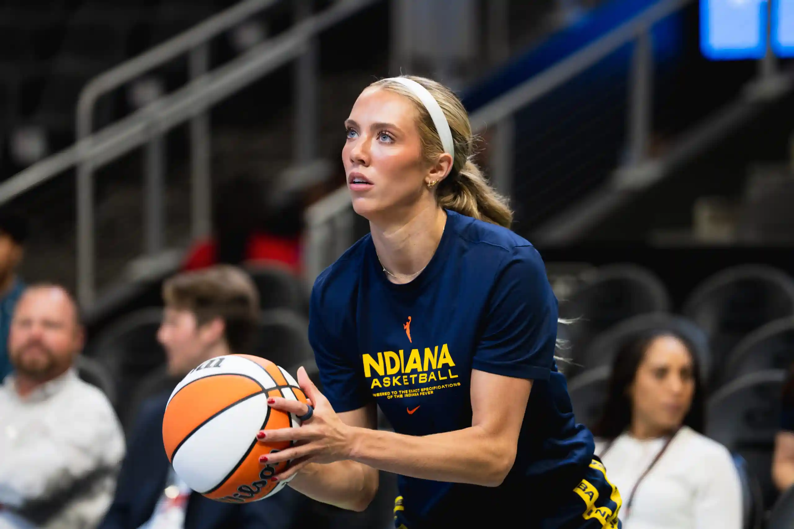 Lexie Hull, Indiana Fever