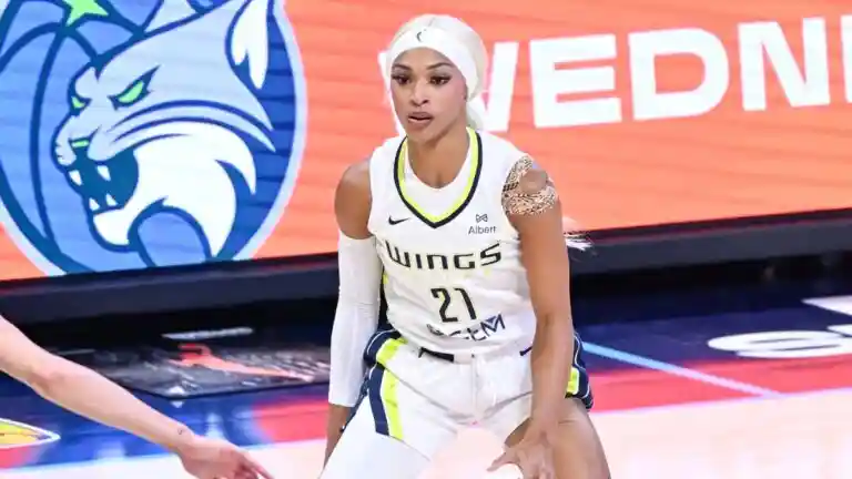 DiJonai Carrington, Dallas Wings, WNBA