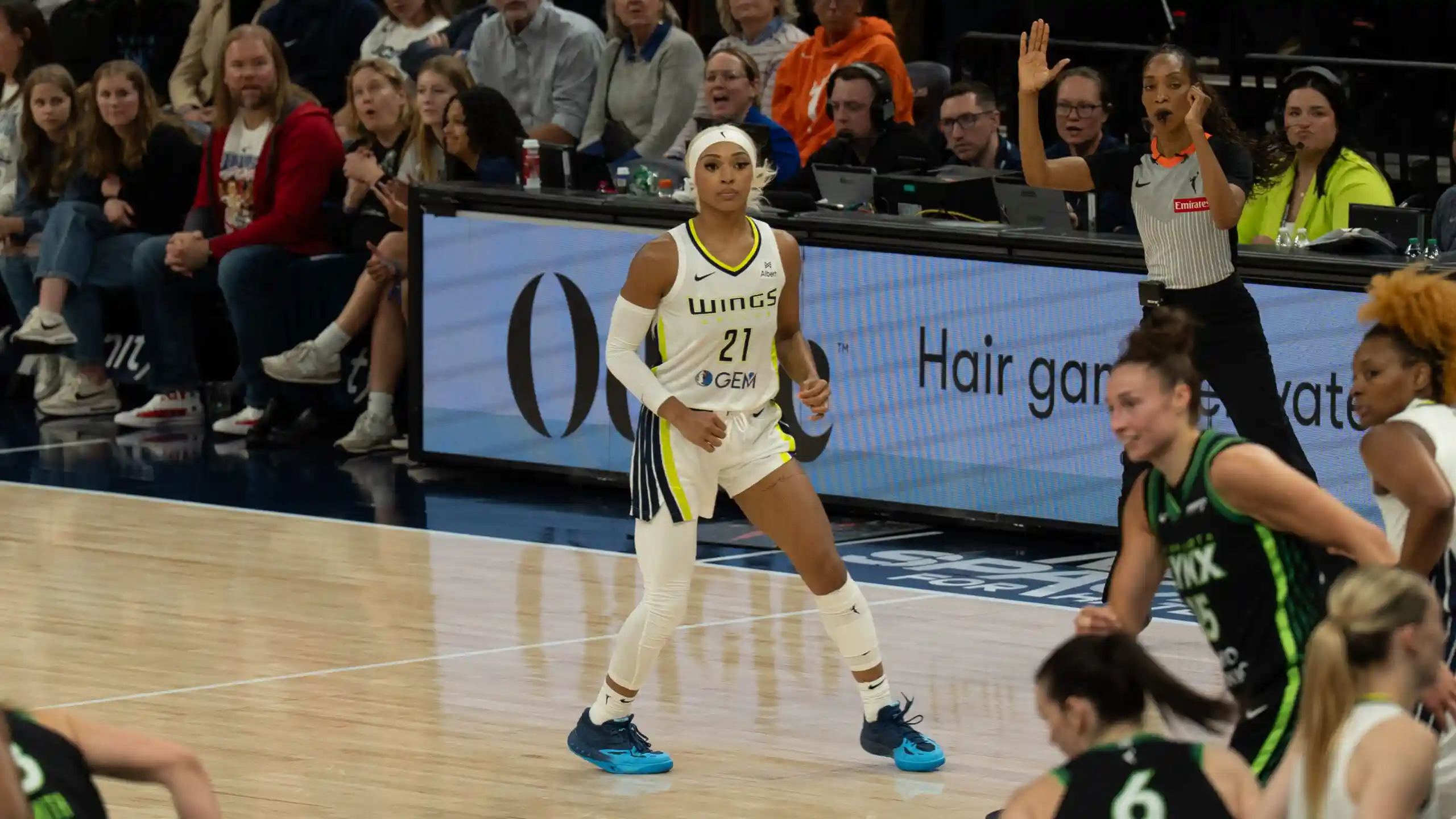 DiJonai Carrington Dallas Wings WNBA