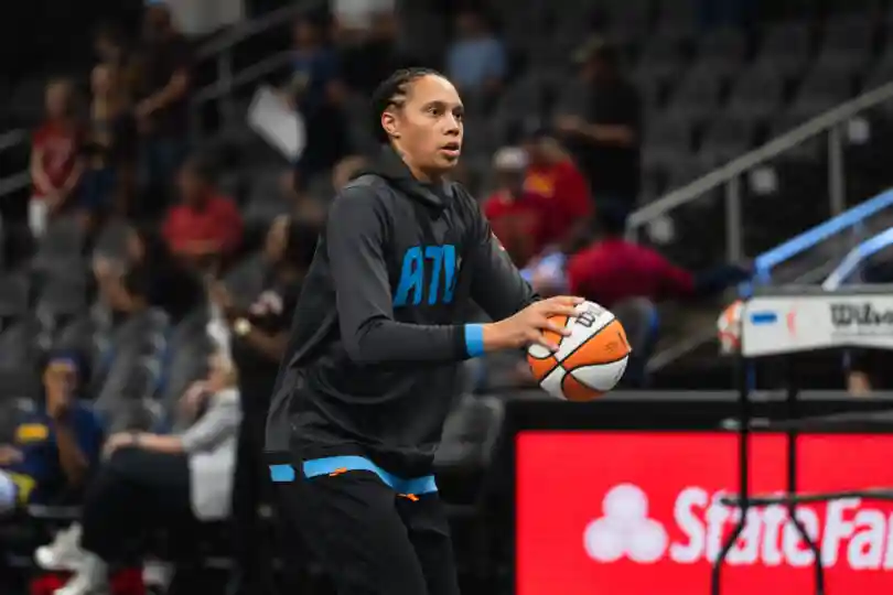 Brittney's Comet: Griner to Sign With Connecticut Sun Before Houston Homecoming