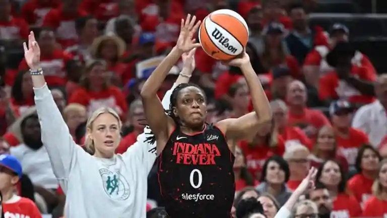 Kelsey Mitchell, Indiana Fever, WNBA