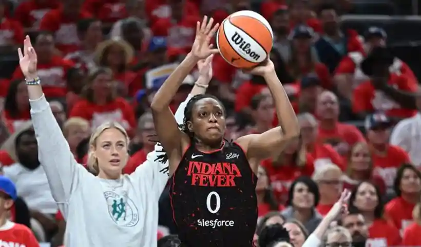 Kelsey Mitchell, Indiana Fever, WNBA