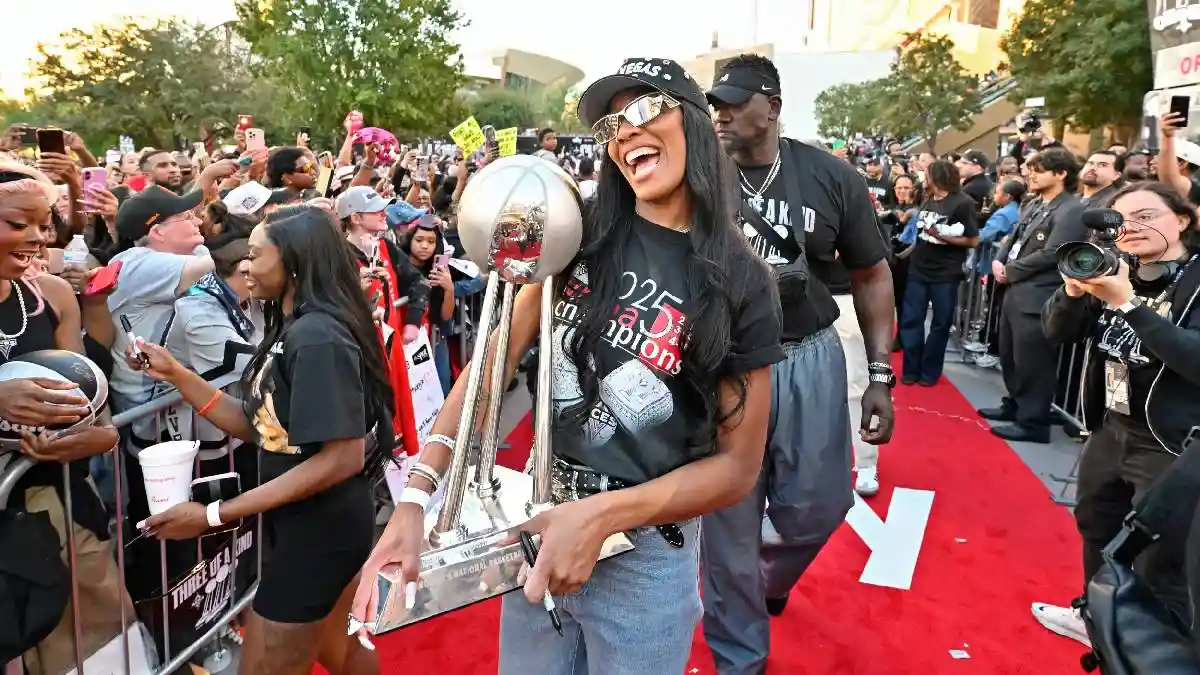Las Vegas Aces Celebrate Third WNBA Title With Parade, Rally on the Strip