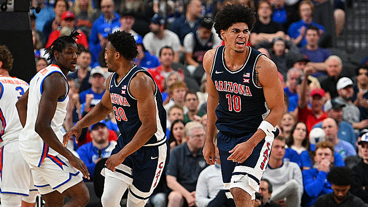 Koa Peat Leads No. 13 Arizona To Win Over Defending Champ No. 3 Florida