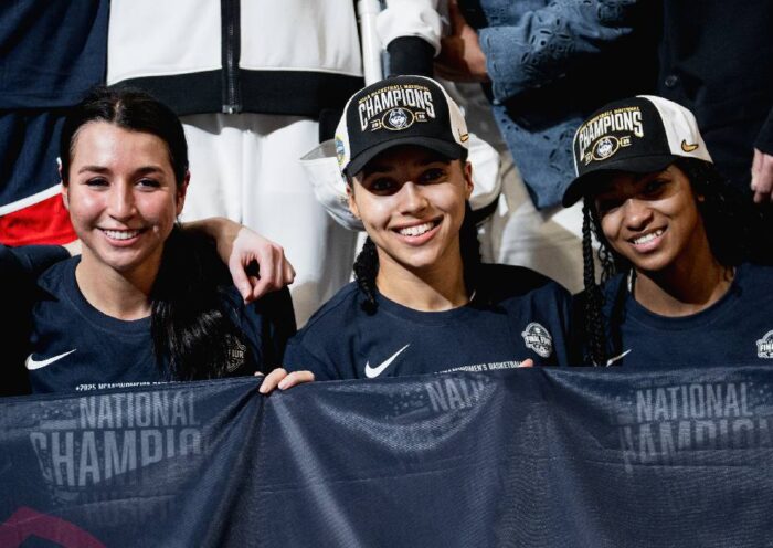 UConn, NCAAW