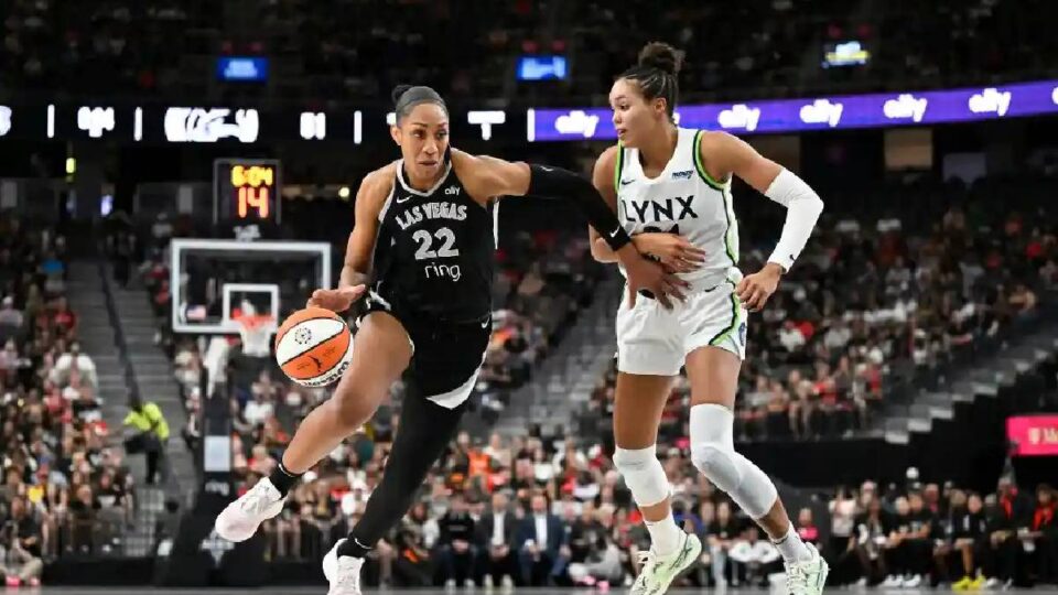 A'ja Wilson Napheesa Collier