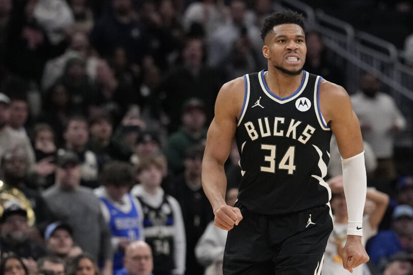 Giannis Antetokounmpo Milwaukee Bucks