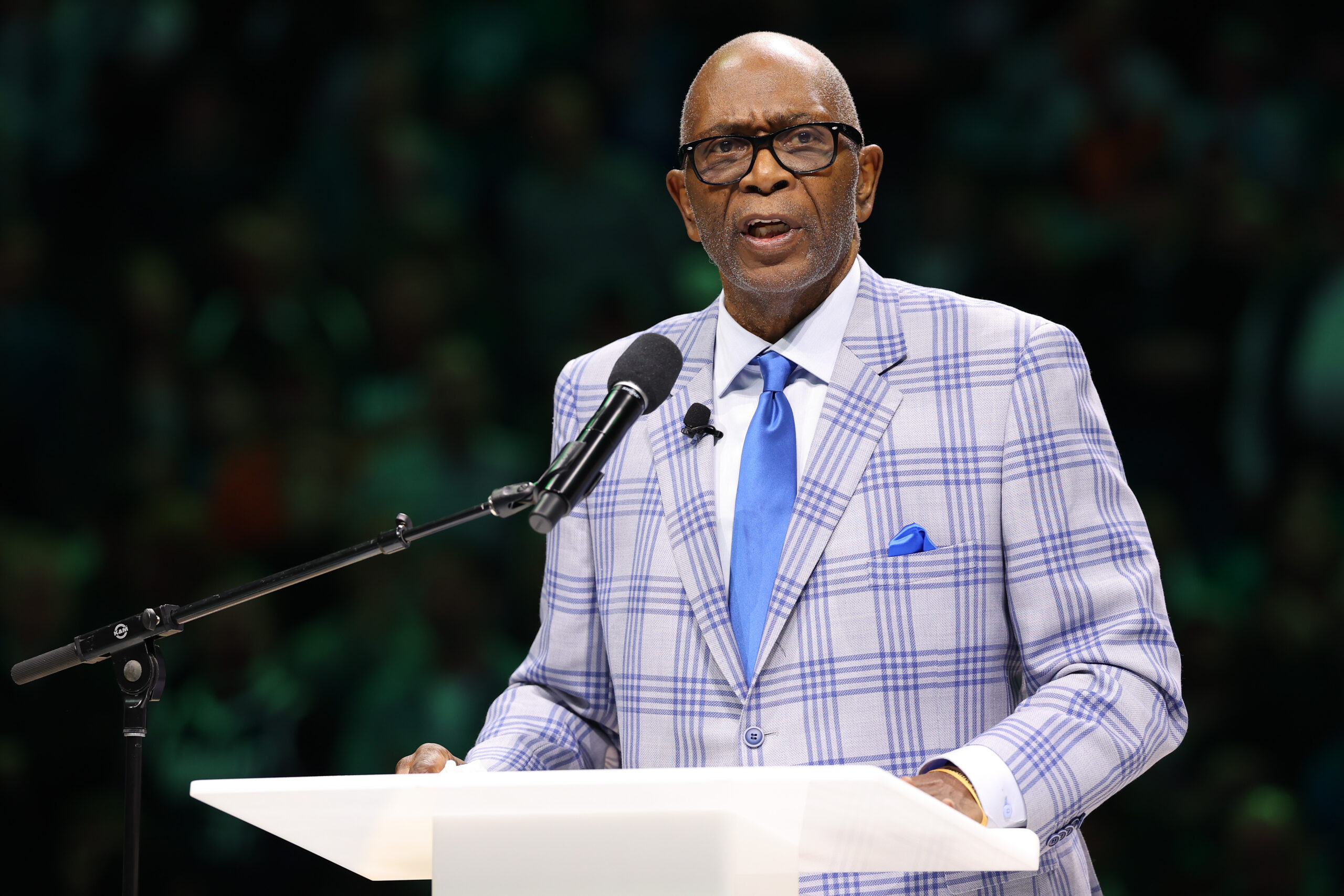 Mark Aguirre’s, Dallas Mavericks jersey retirement