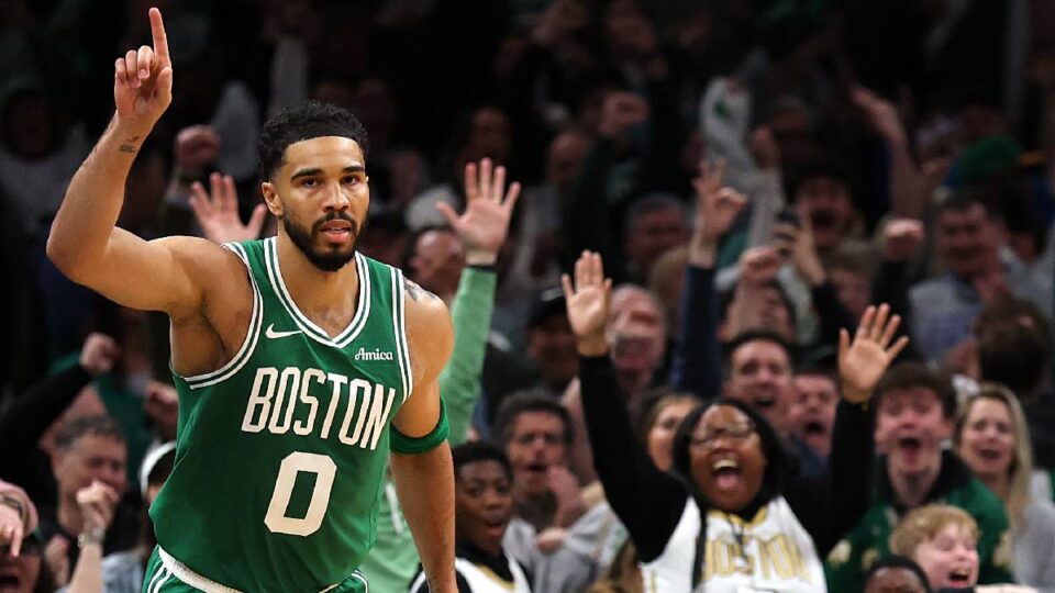 Jayson Tatum, Celtics, NBA return from Achilles injury vs. Mavericks