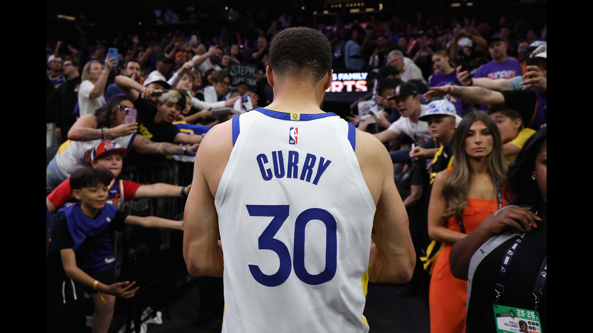 Sub the Dubs: Is the Warriors' Dynasty Officially Over?