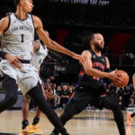 NBA Finals Game 2 LIVE Log: Knicks 105, Spurs 104
