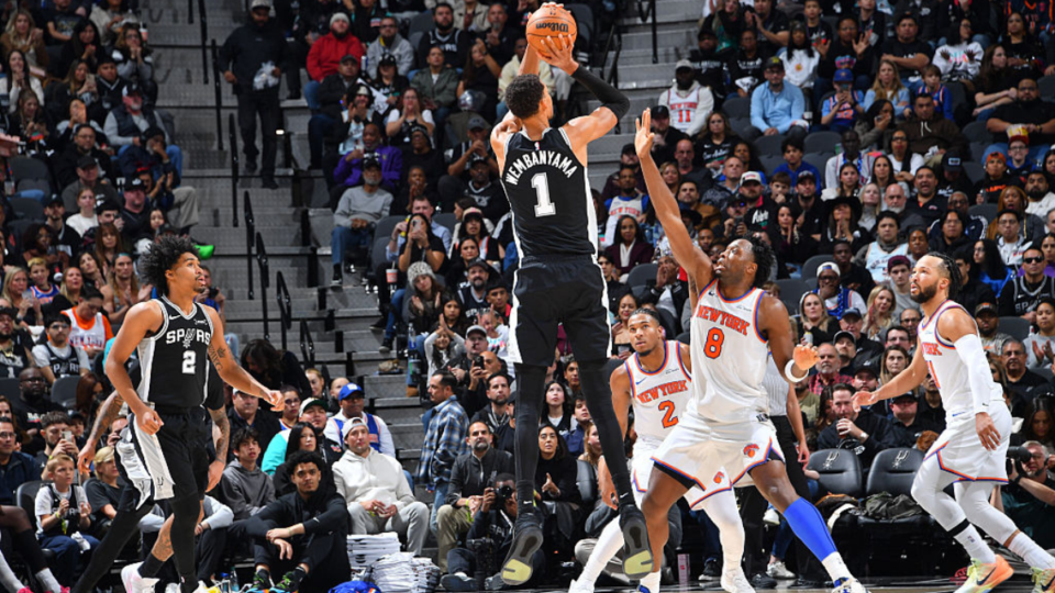 Victor Wembanyama shooting vs. Knicks