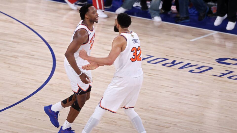 OG Anunoby game winning shot in Game 4 of the 2026 NBA Finals vs. the Spurs. New York Knicks lead 3-1.