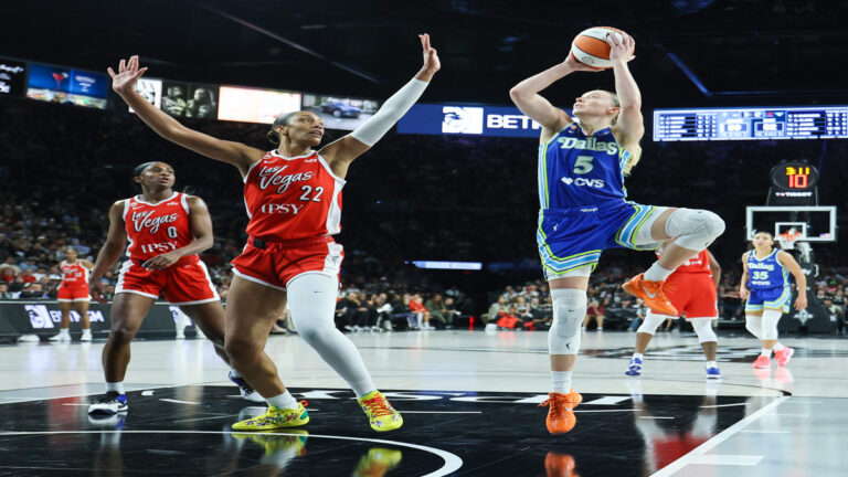 Paige Bueckers A'ja Wilson Dallas Wings Las Vegas Aces