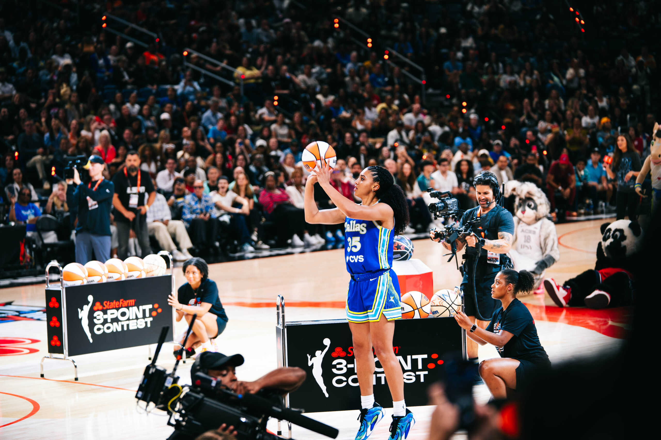 Azzi Fudd, WNBA All-Star Weekend. 3-Point Contest Winner. 