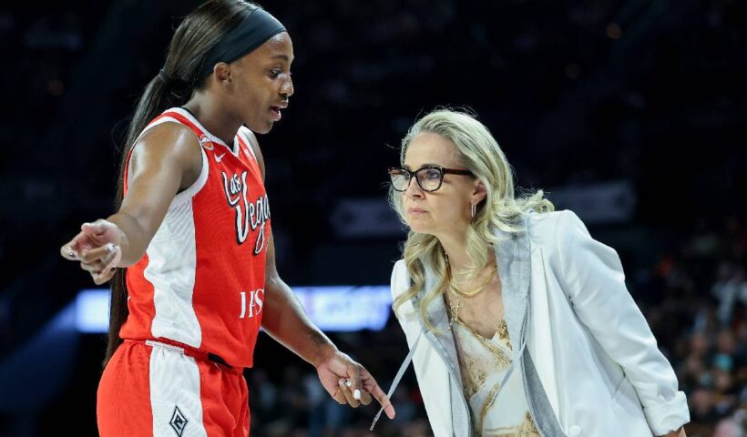Jackie Young Becky Hammon Las Vegas Aces