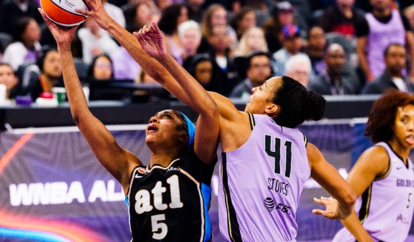 Golden State Valkyries Kiah Stokes Kayla Thornton WNBA