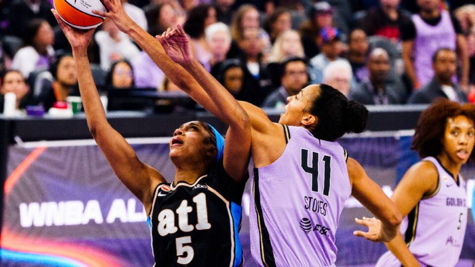 Golden State Valkyries Kiah Stokes Kayla Thornton WNBA