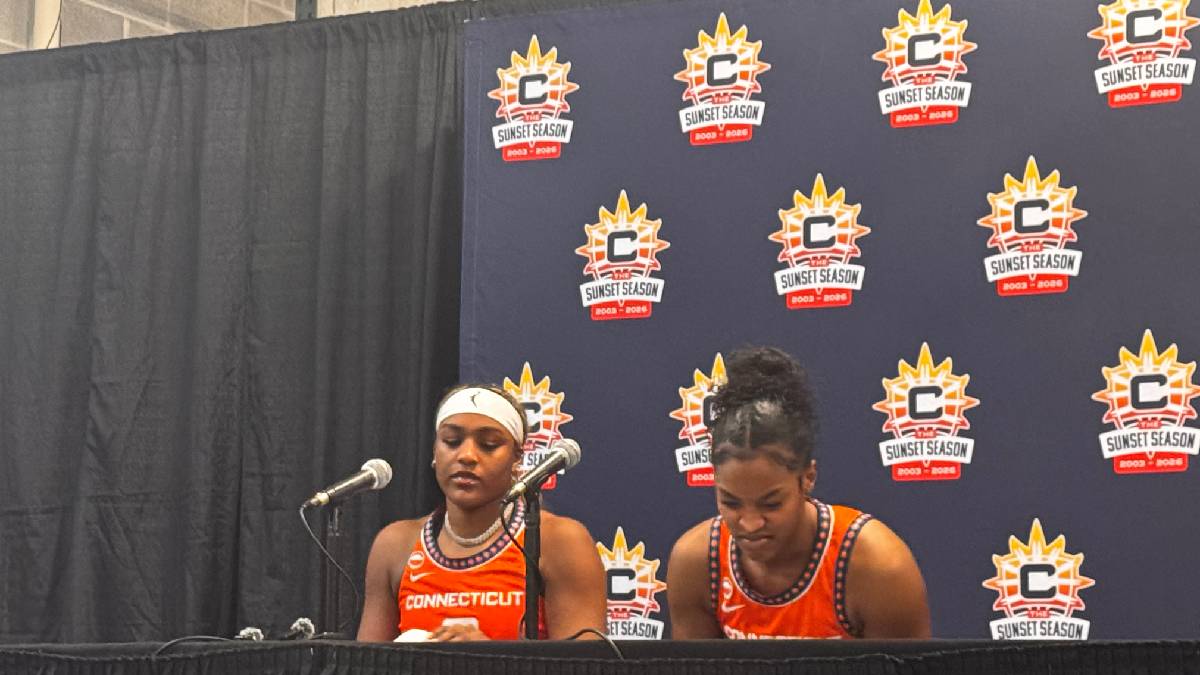 Aaliyah Edwards and Ashlon Jackson Connecticut Sun